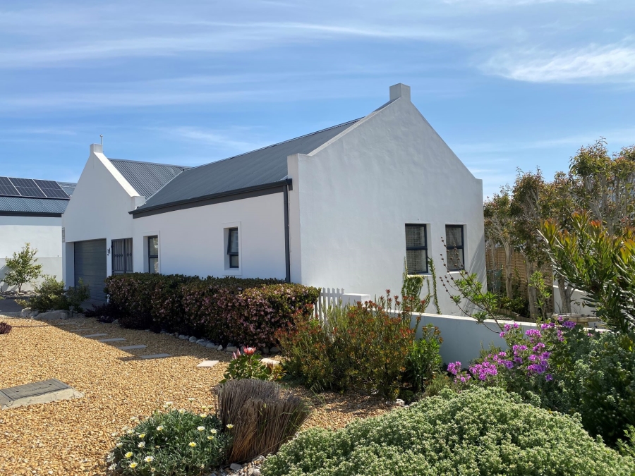 3 Bedroom Property for Sale in Sandbaai Western Cape